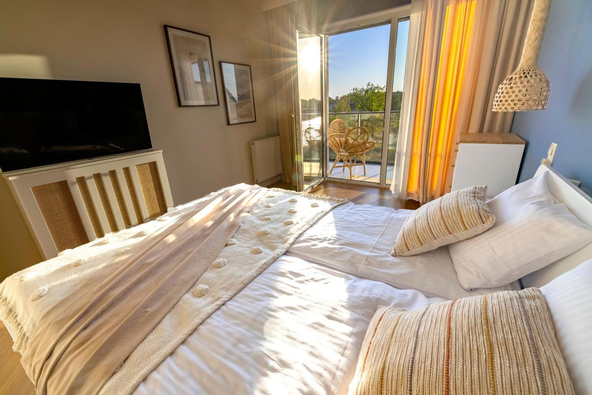 Odnowa Z Widokiem Na Morze, Basen I Jacuzzi Apartment